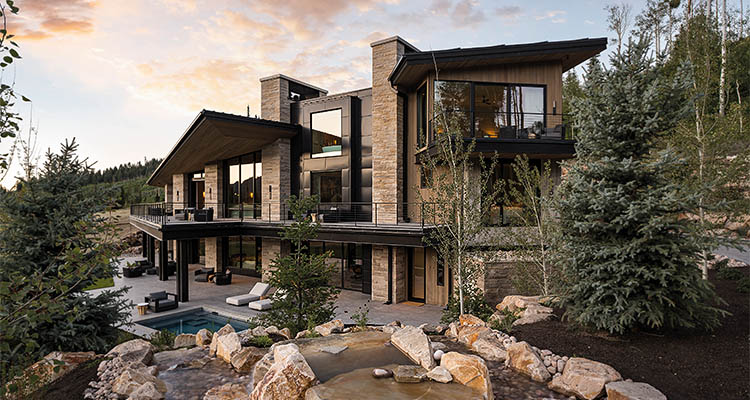 Contemporary mountain home