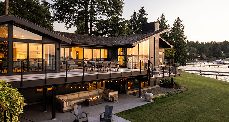 Mid-Century Modern home located on Mercer Island in Washington State