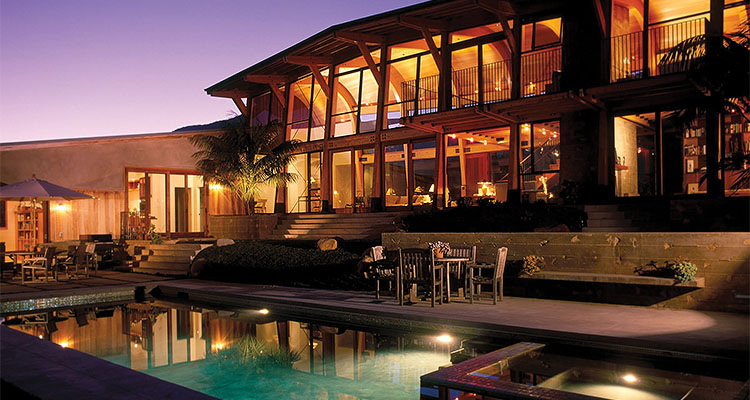 Contemporary Carpinteria Residence