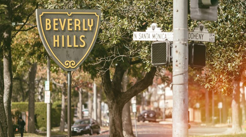 Celebrity real estate: Jessica Alba’s Beverly Hills mansion sold for $18.2 million Jessica Alba’s renovated Beverly Hills mansion exterior and garden