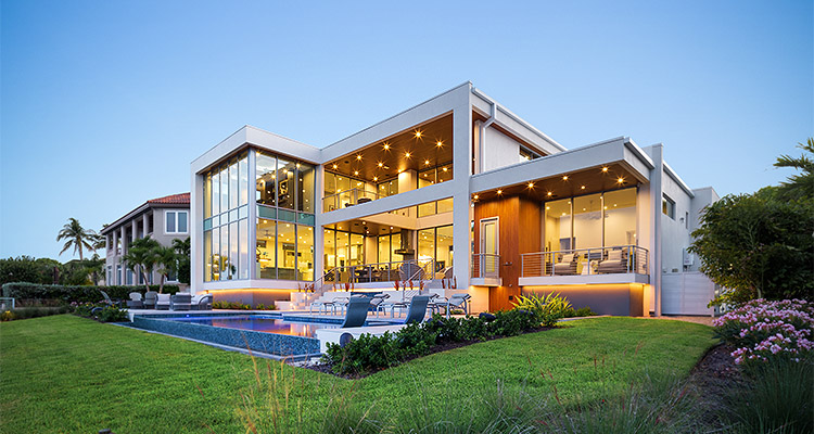 How Murray Homes Crafts the Exceptional "Bird Key Modern" custom home built by Murray Homes