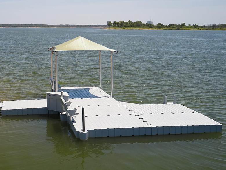 Silver shade solution customized to the waterfront property. Image: EZ Dock.