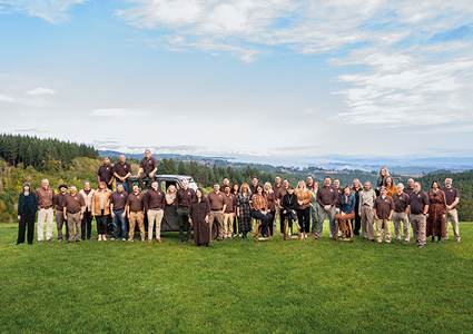 a team photo of the Mountainwood Homes company