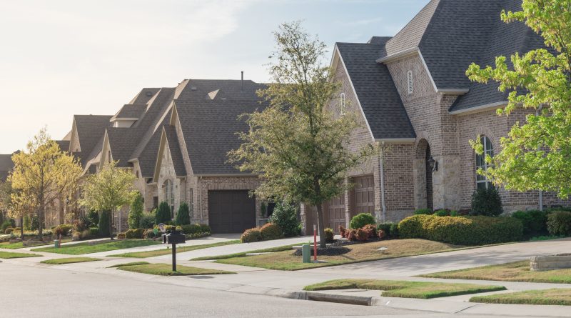 US housing market showing increase in sellers and buyer leverage in 2026