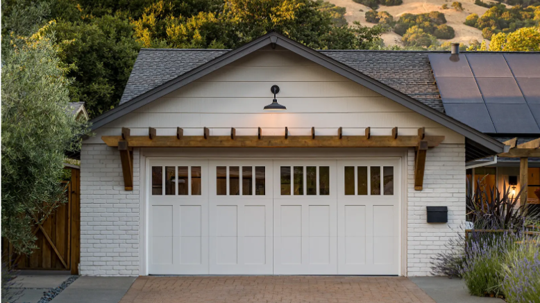 modern farmhouse garage doors